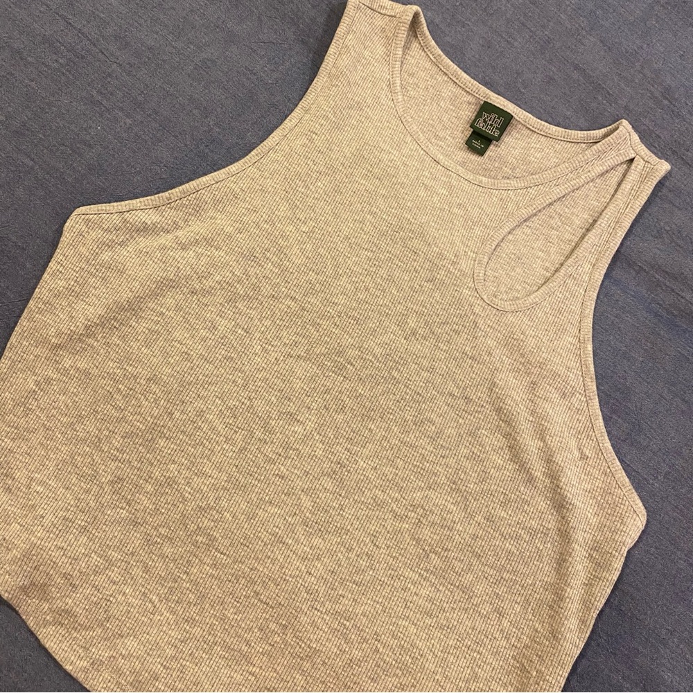 Gray Ribbed Cropped Top